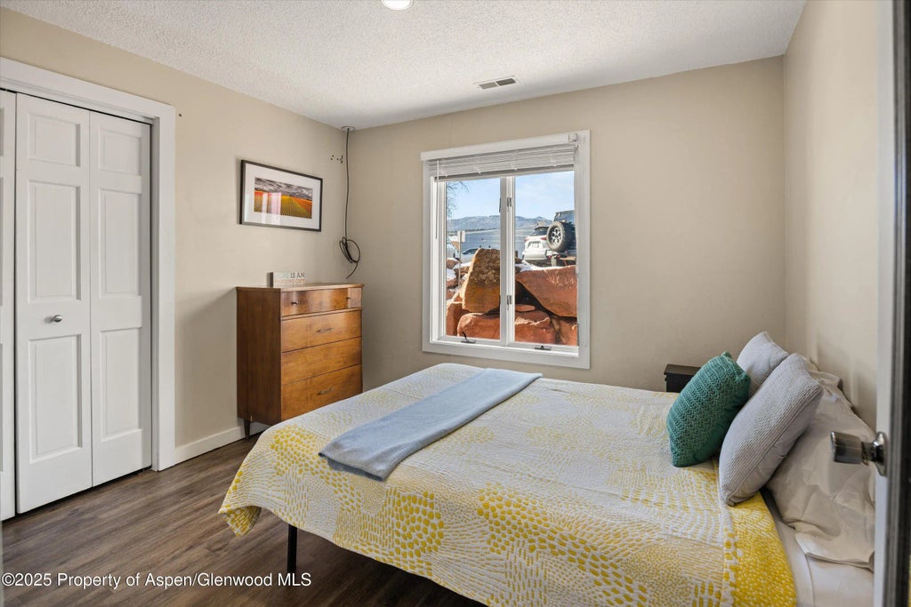 8 of 20 - 1101 Village Road Ll3b, Carbondale, CO