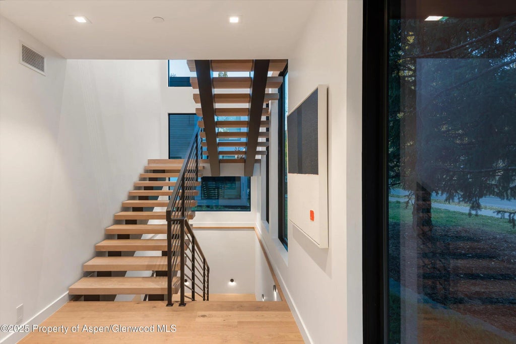 21 of 24 - 721 Cemetery Lane Lane, Aspen, CO