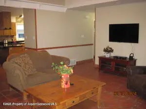 7 of 27 - 1645 E 7th Street, Craig, CO
