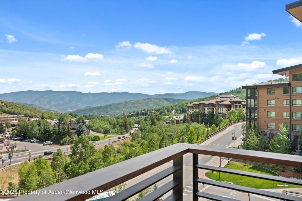 10 of 44 - 45 Wood Road 501, Snowmass Village, CO