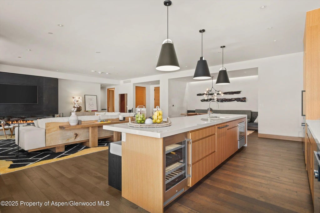 19 of 44 - 45 Wood Road 501, Snowmass Village, CO