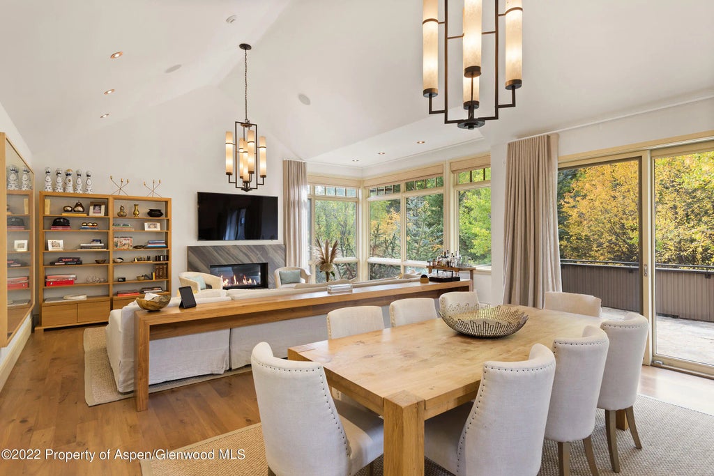 7 of 31 - 509 W Hopkins Avenue, Aspen, CO