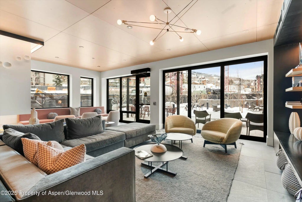 24 of 37 - 119 Wood Road 505, Snowmass Village, CO