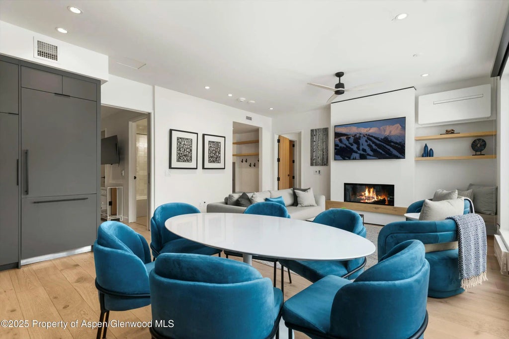 9 of 37 - 119 Wood Road 505, Snowmass Village, CO