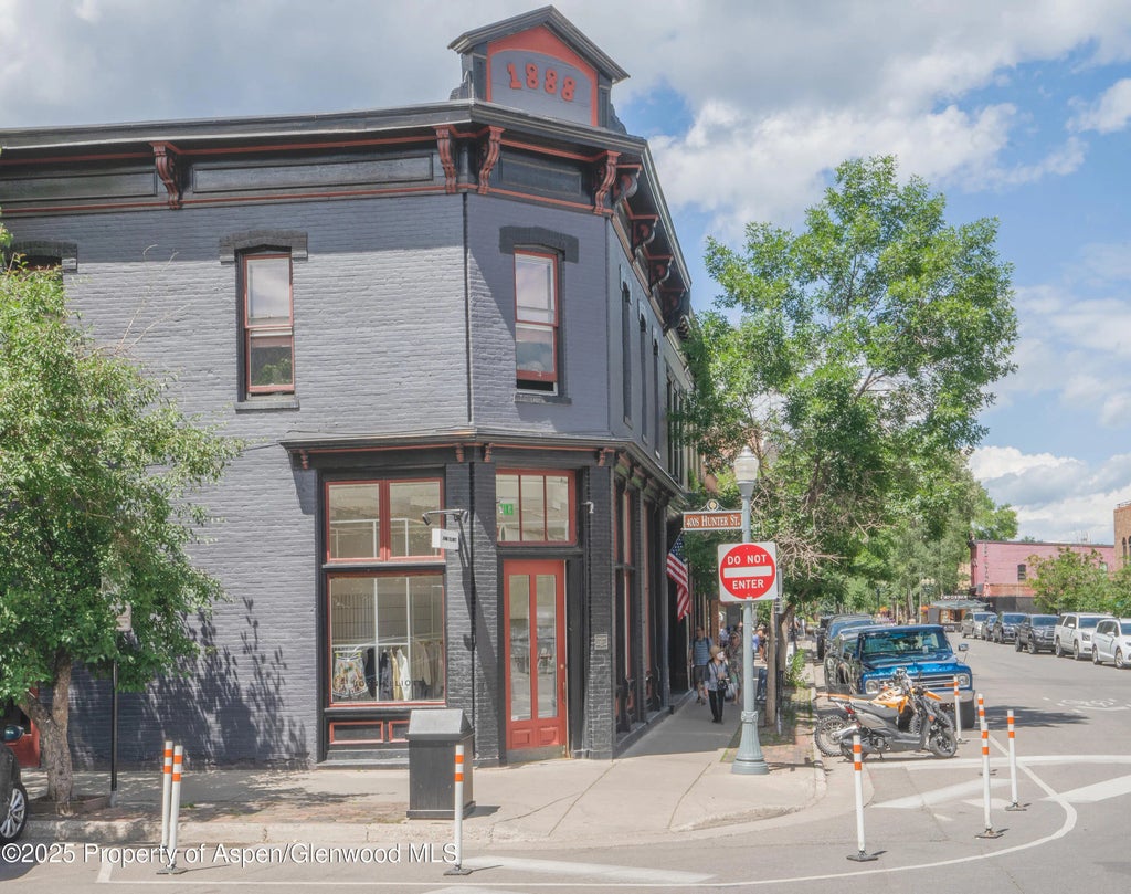 6 of 7 - 531 E Cooper Avenue Unit 1, Aspen, CO