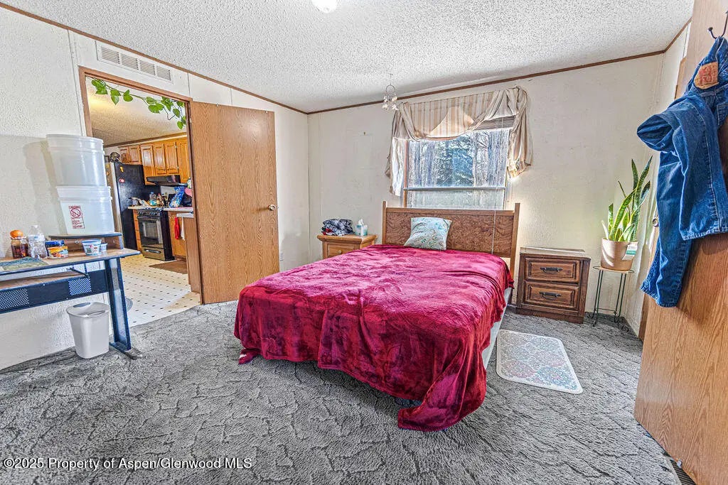 11 of 40 - 974 Aspen Avenue, Craig, CO