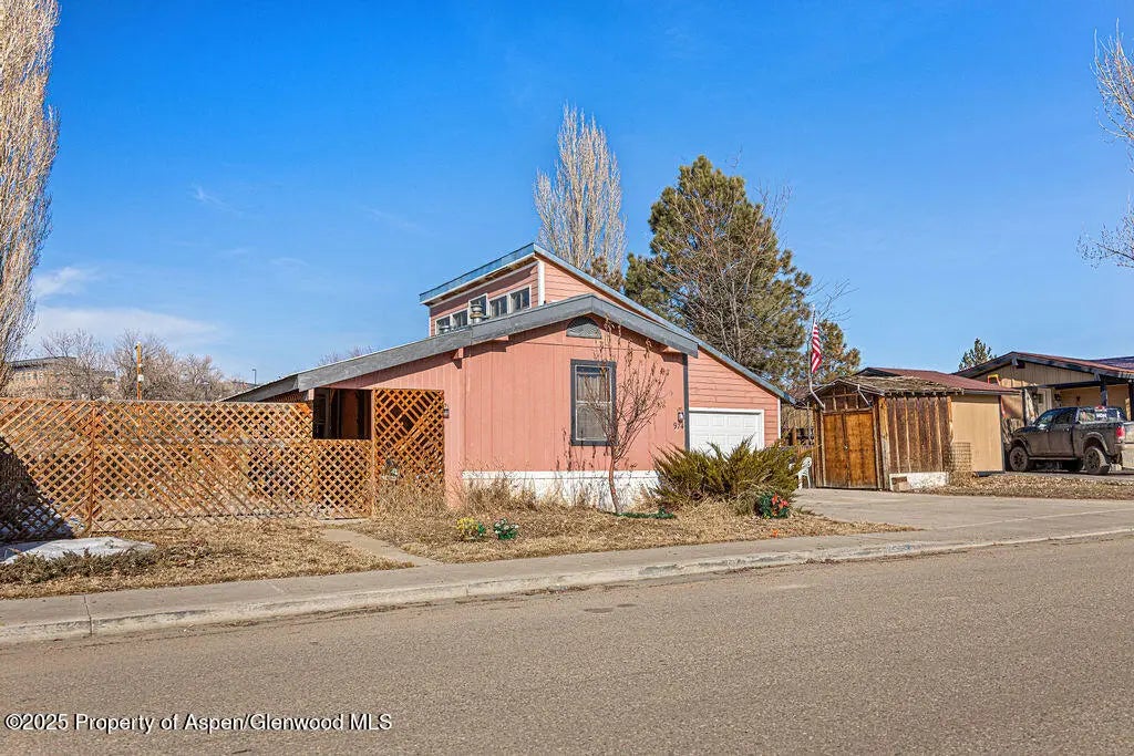 3 of 40 - 974 Aspen Avenue, Craig, CO