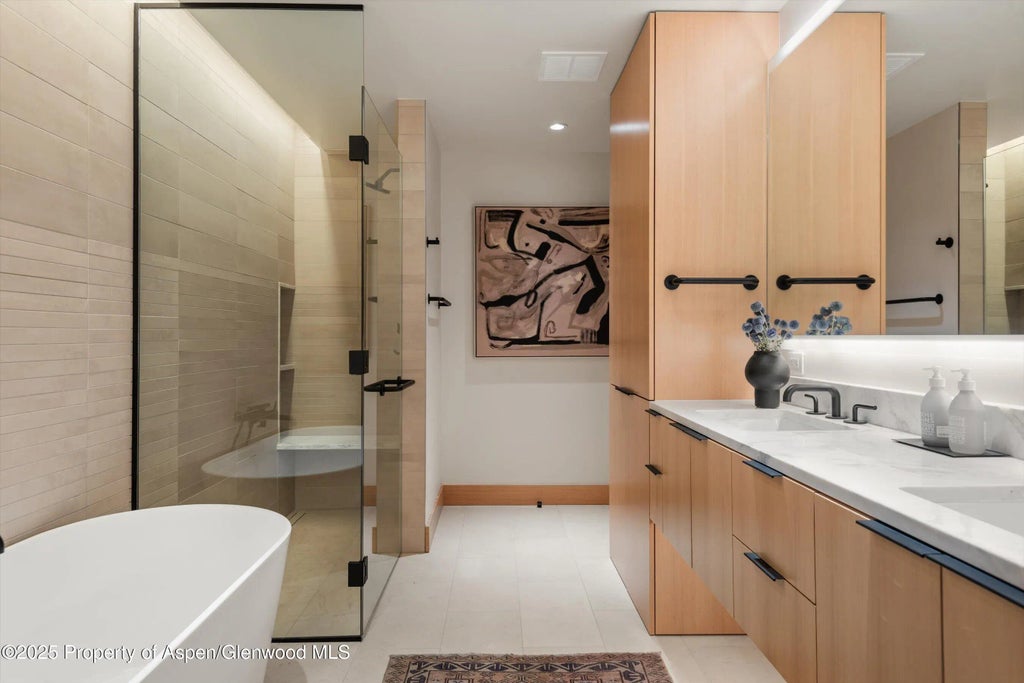 20 of 31 - 411 Wood Road 8, Snowmass Village, CO