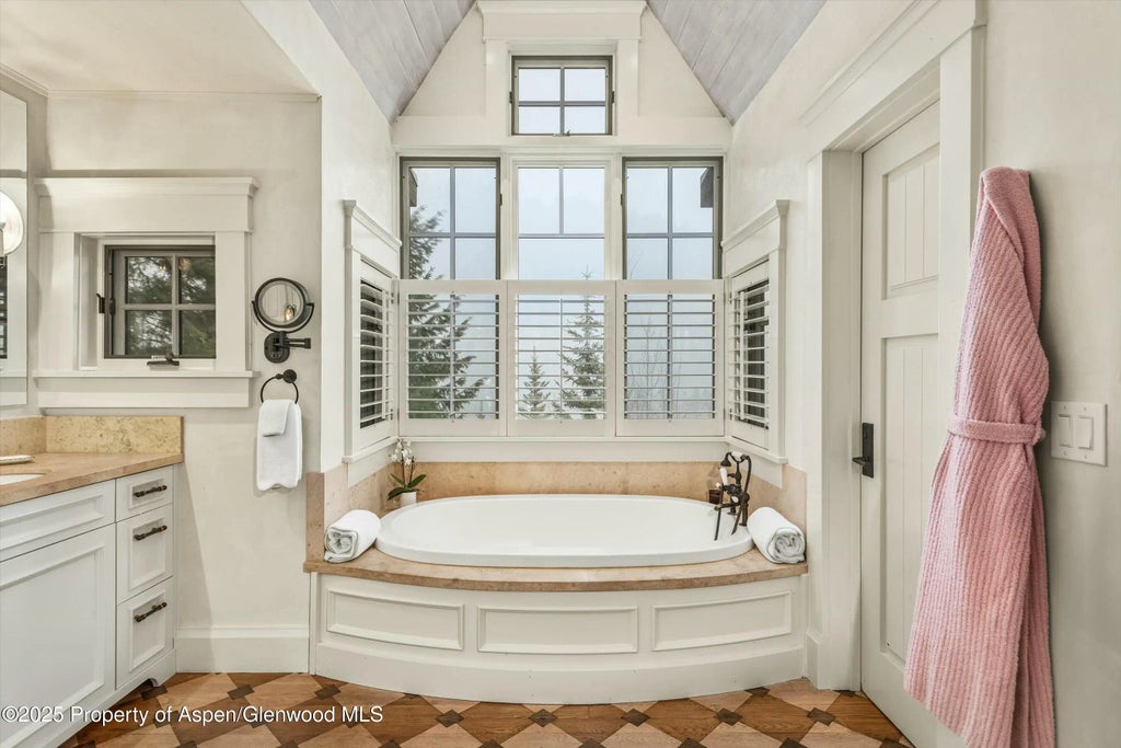 23 of 58 - 99 Steeplechase Drive, Aspen, CO