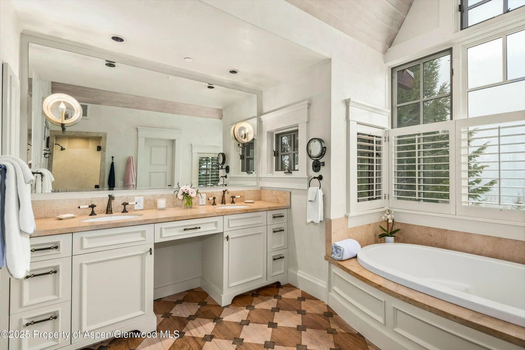 24 of 58 - 99 Steeplechase Drive, Aspen, CO