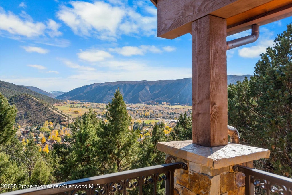 38 of 74 - 202 Ridge Road, Basalt, CO