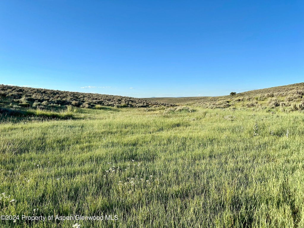 10 of 37 - Tbd County Road 5, Craig, CO