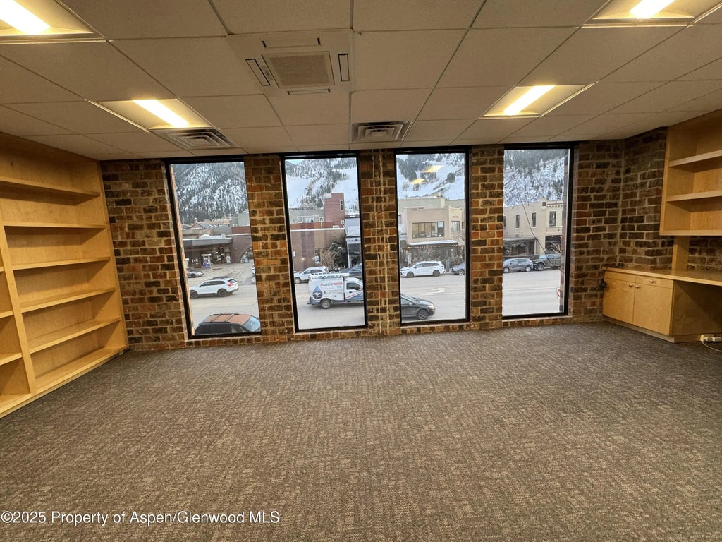 10 of 12 - 420 E Main Street 210, Aspen, CO