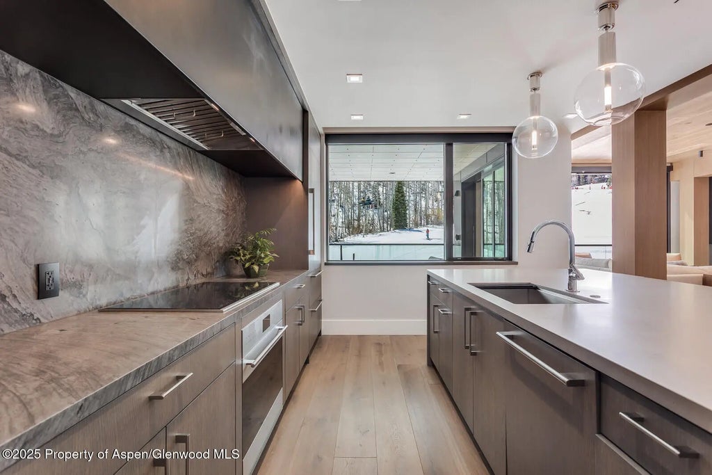14 of 56 - 180 Wood Road 402, Snowmass Village, CO