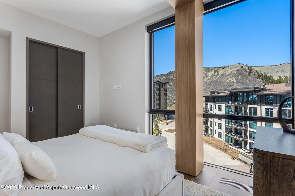33 of 56 - 180 Wood Road 402, Snowmass Village, CO