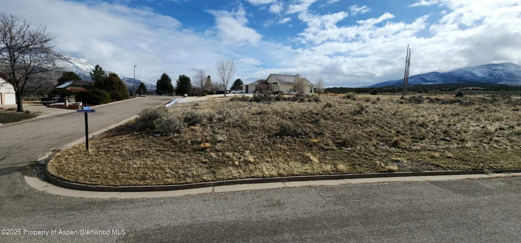 16 of 46 - 571 Battlement Creek Trail, Battlement Mesa, CO