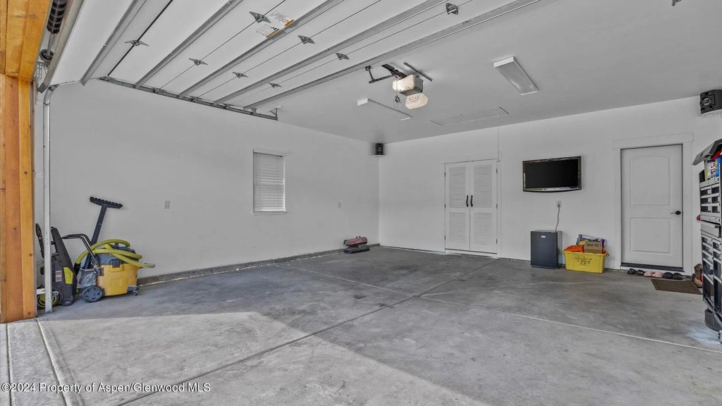 25 of 29 - 276 Blackhawk Drive, New Castle, CO