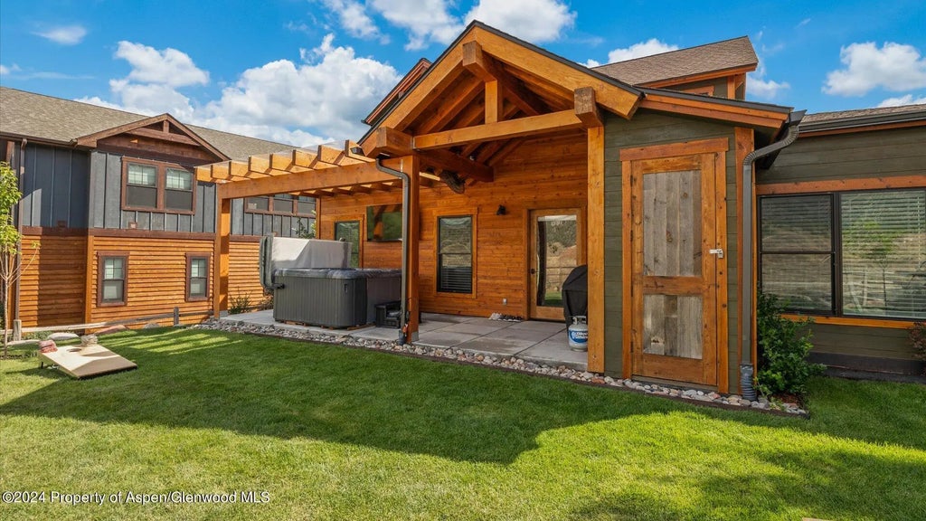 27 of 29 - 276 Blackhawk Drive, New Castle, CO