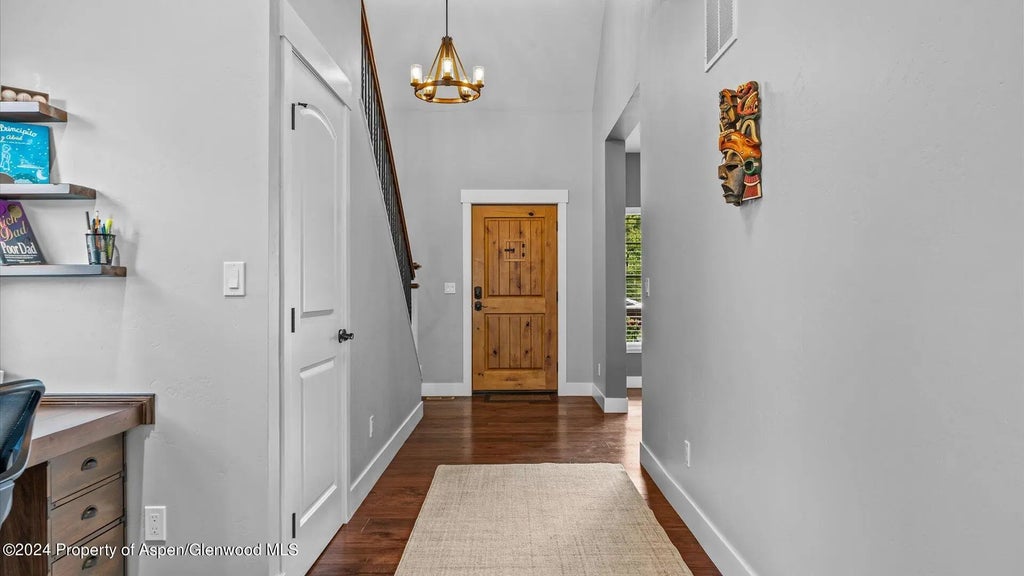 6 of 29 - 276 Blackhawk Drive, New Castle, CO