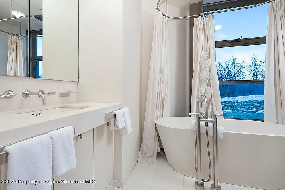 42 of 55 - 821 Cluny Road, Aspen, CO