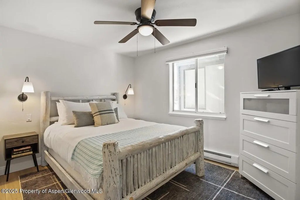 10 of 15 - 940 Waters Avenue #201, Aspen, CO