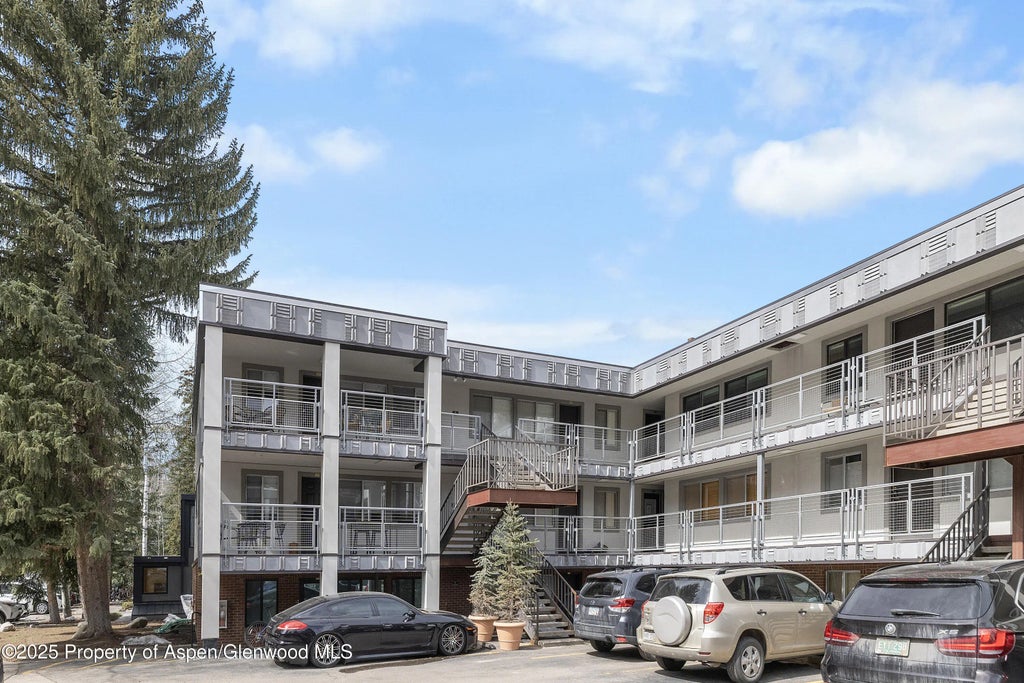 15 of 15 - 940 Waters Avenue #201, Aspen, CO