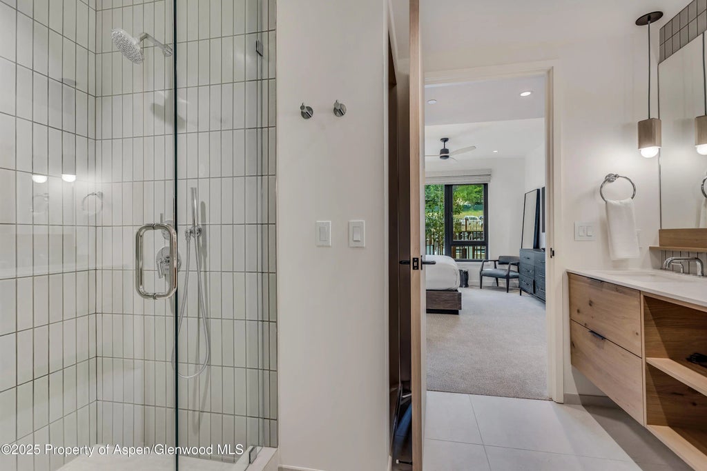 13 of 23 - 119 Wood Road 103, Snowmass Village, CO