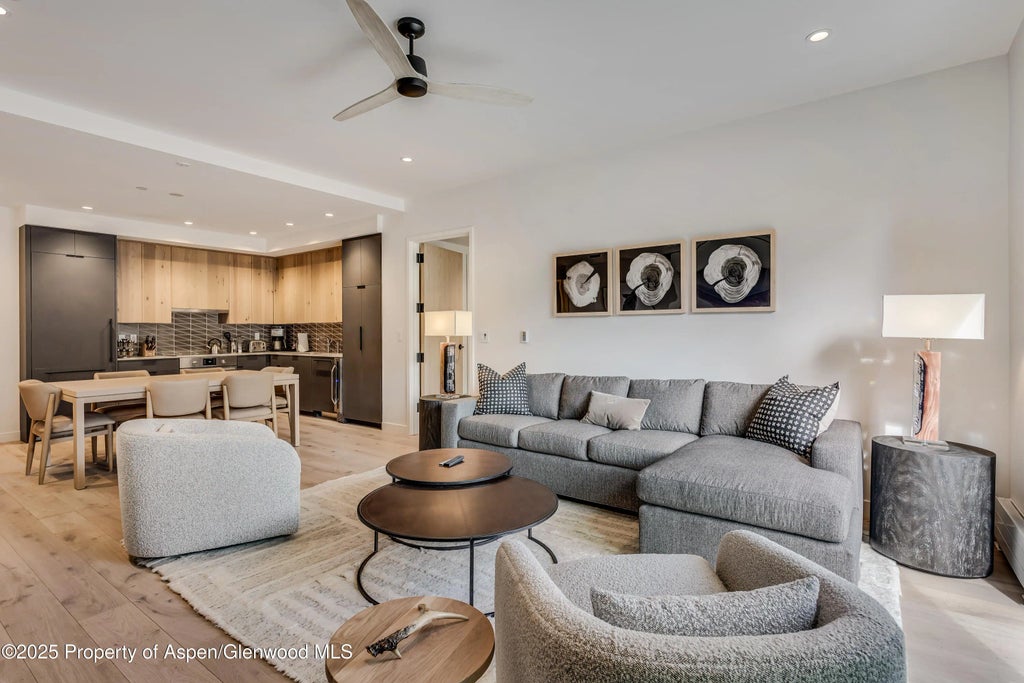 4 of 23 - 119 Wood Road 103, Snowmass Village, CO