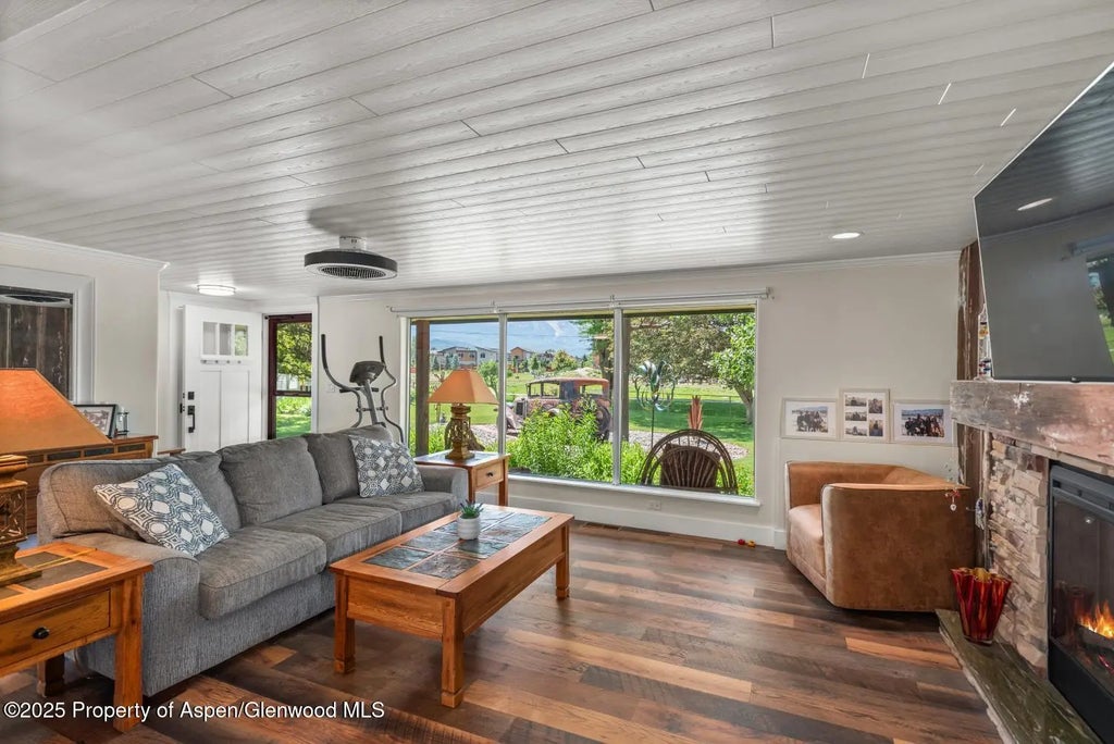10 of 63 - 584 Grace Drive, Carbondale, CO