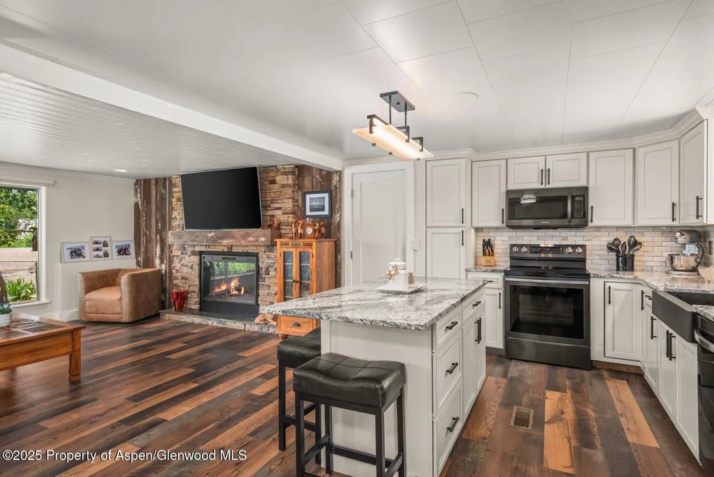 19 of 63 - 584 Grace Drive, Carbondale, CO
