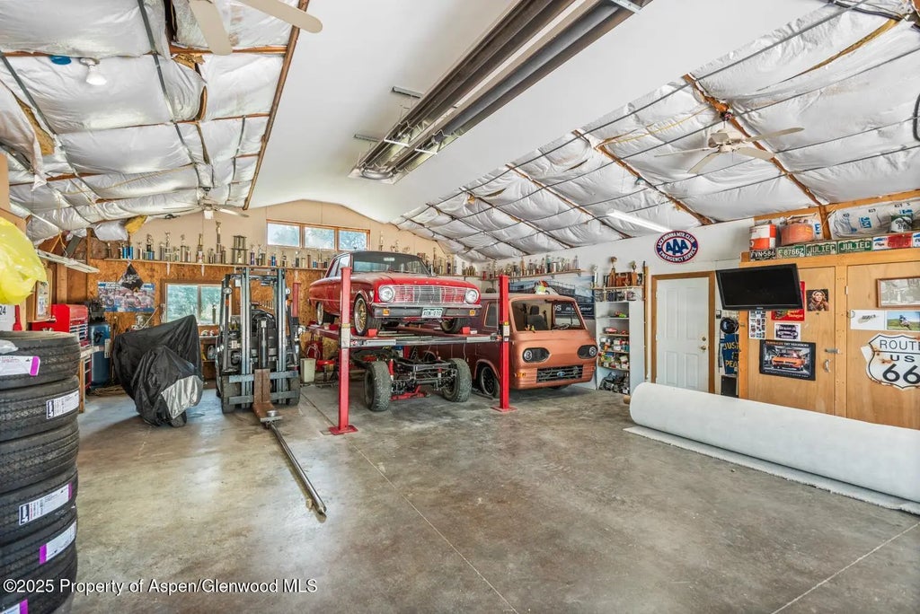 41 of 63 - 584 Grace Drive, Carbondale, CO