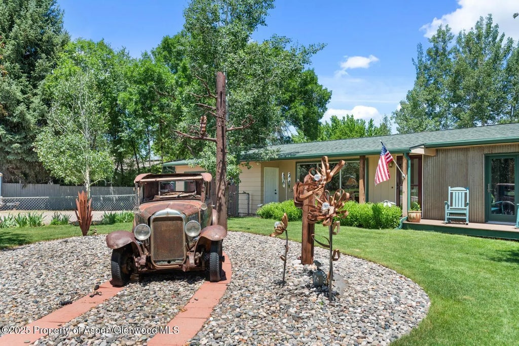 59 of 63 - 584 Grace Drive, Carbondale, CO