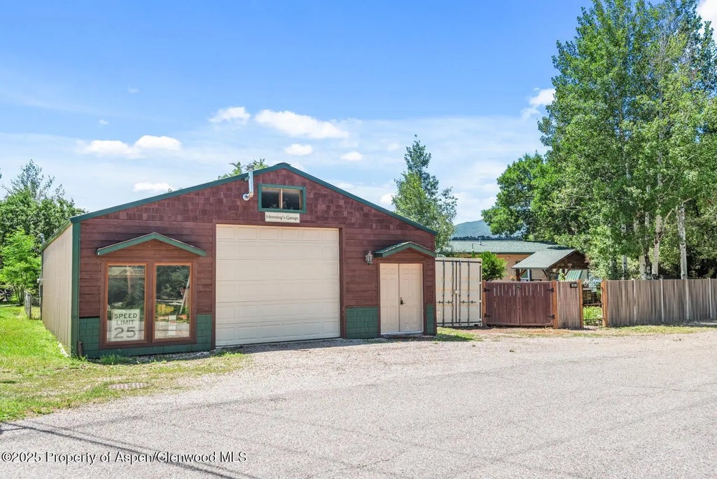 8 of 63 - 584 Grace Drive, Carbondale, CO