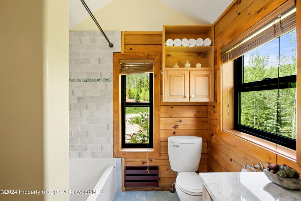 10 of 33 - 450 Coal Creek Road, Redstone, CO
