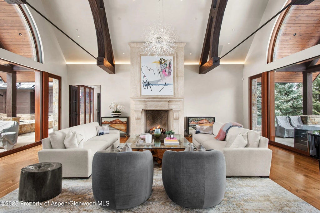 10 of 22 - 1011 Ute Avenue, Aspen, CO