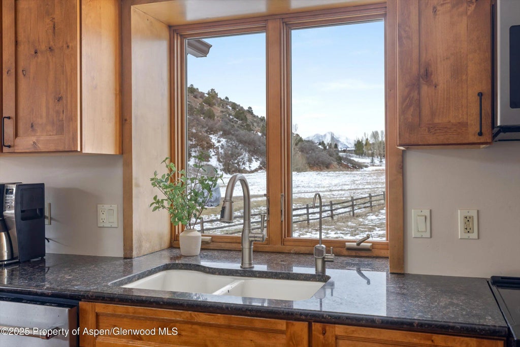 27 of 66 - 13 Laird Lane, Glenwood Springs, CO