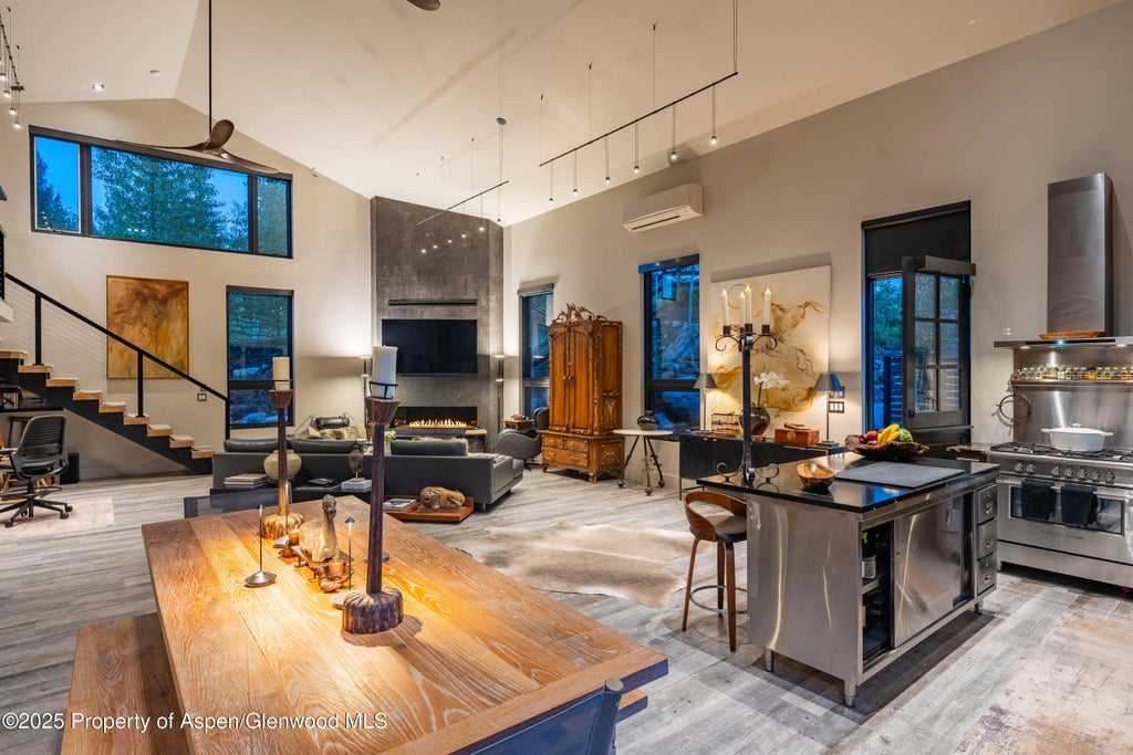 45 of 103 - 26 Bunker Loop, Aspen, CO