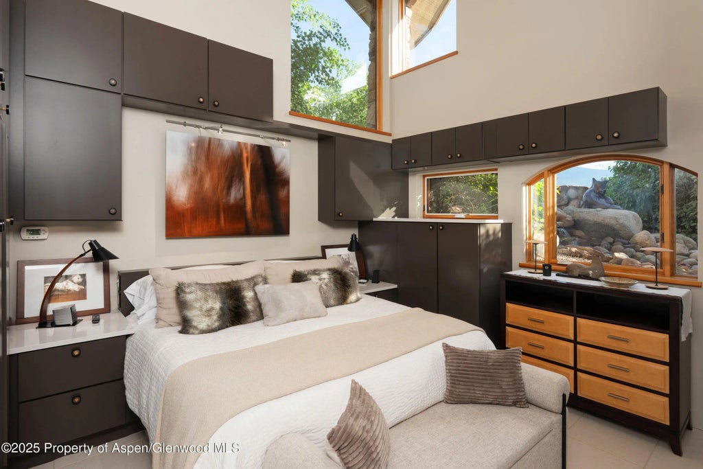 46 of 103 - 26 Bunker Loop, Aspen, CO