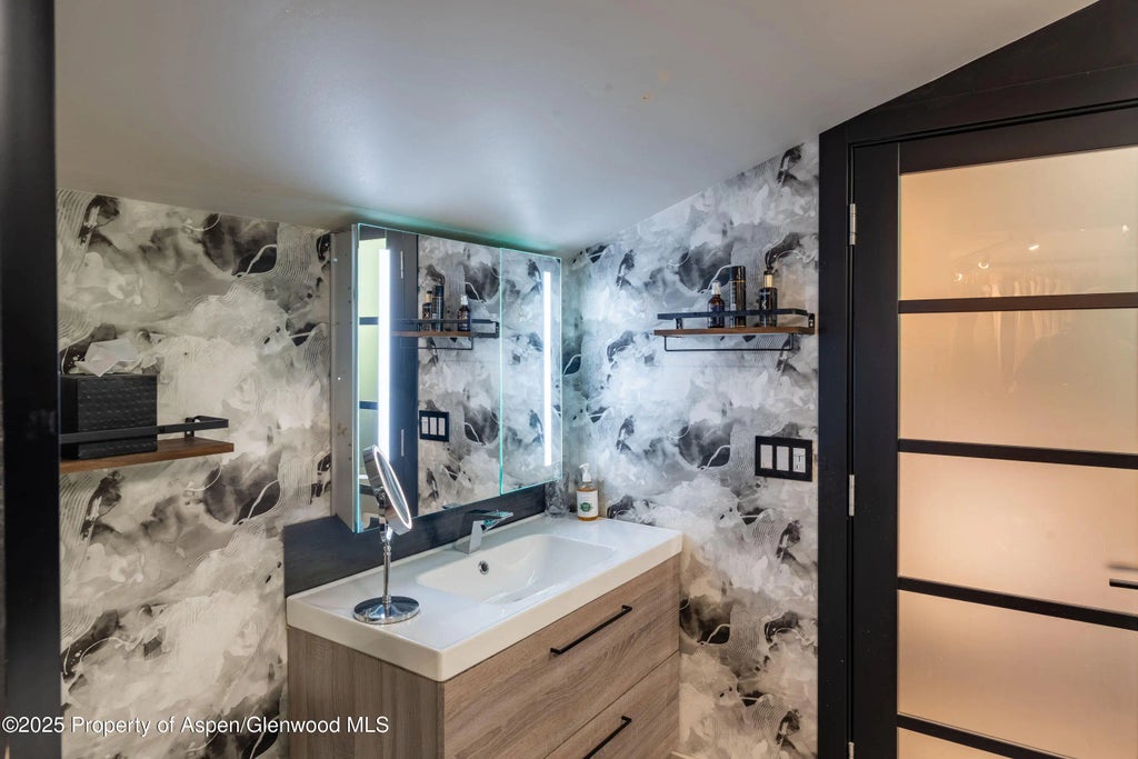 50 of 103 - 26 Bunker Loop, Aspen, CO