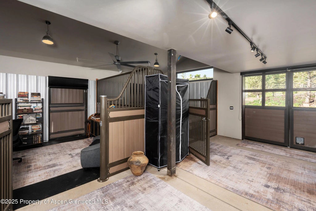 60 of 103 - 26 Bunker Loop, Aspen, CO