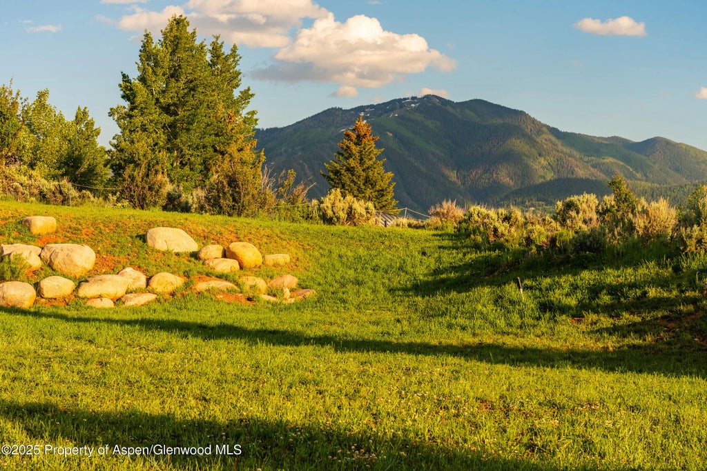 75 of 103 - 26 Bunker Loop, Aspen, CO