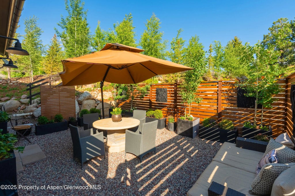 94 of 103 - 26 Bunker Loop, Aspen, CO