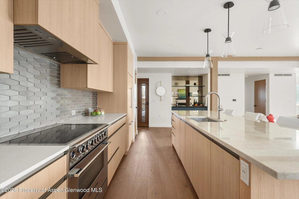 7 of 22 - 360 Wood Road Unit 503, Snowmass Village, CO