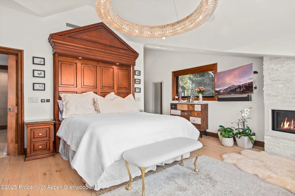 8 of 27 - 155 Lone Pine Road Road 9, Aspen, CO