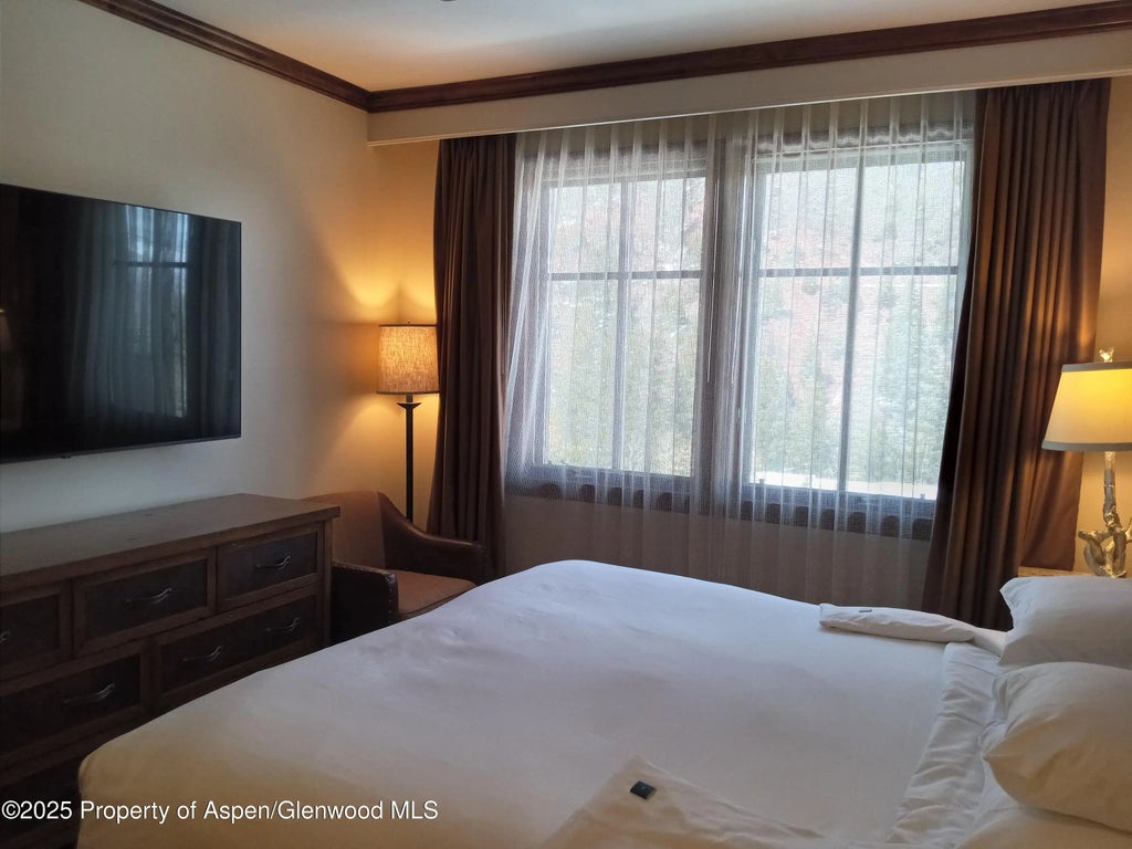 24 of 25 - 0039 Boomerang Road Unit 8411 - 21, Aspen, CO