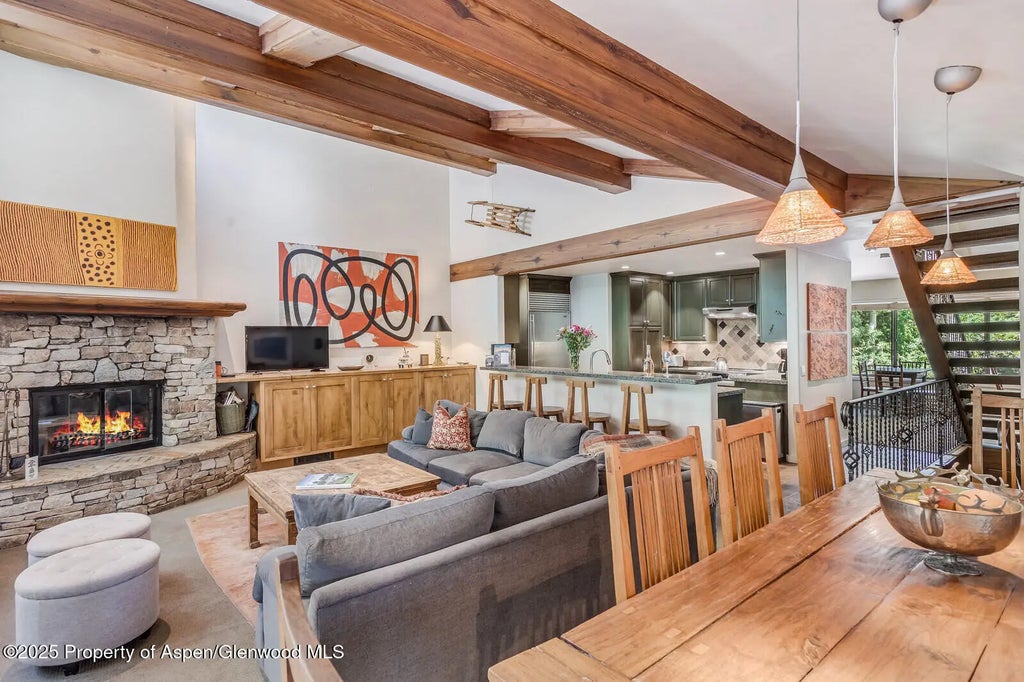 11 of 64 - 851 Ute Avenue B, Aspen, CO