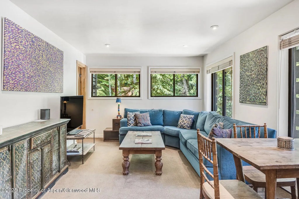 22 of 64 - 851 Ute Avenue B, Aspen, CO