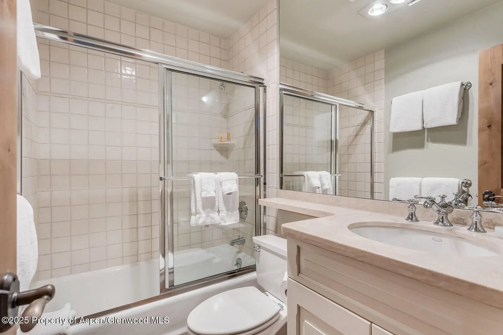 41 of 64 - 851 Ute Avenue B, Aspen, CO