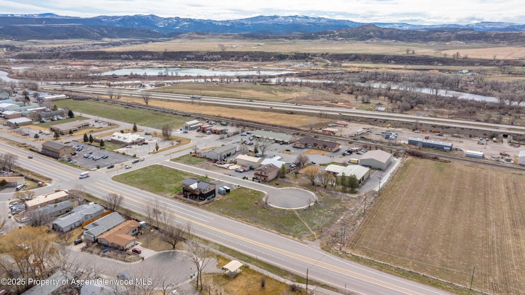 5 of 7 - 1813 Silver Spur, Silt, CO