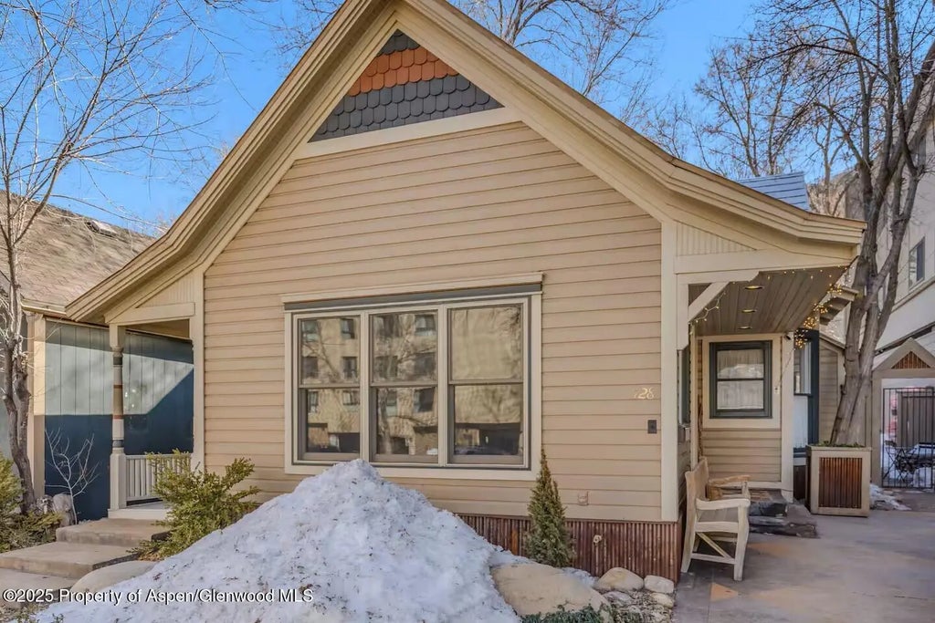 24 of 47 - 726 & 728 Blake Avenue, Glenwood Springs, CO